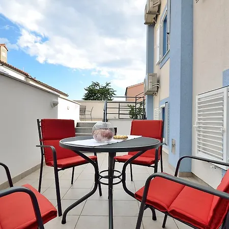 Nautilus Apartment