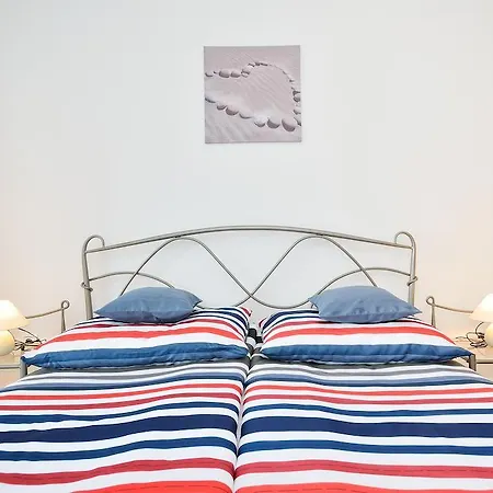 Apartment Nautilus